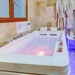 L'evasion I Bed&spa I Jacuzzi I Cozy I Hypercentre I Rent Immo Digione