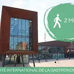 L'evasion I Bed&spa I Jacuzzi I Cozy I Hypercentre I Rent Immo * Digione