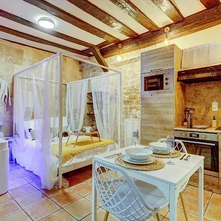 L'evasion I Bed&spa I Jacuzzi I Cozy I Hypercentre I Rent Immo *