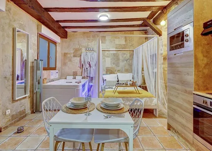 公寓 L'evasion I Bed&spa I Jacuzzi I Cozy I Hypercentre I Rent Immo *