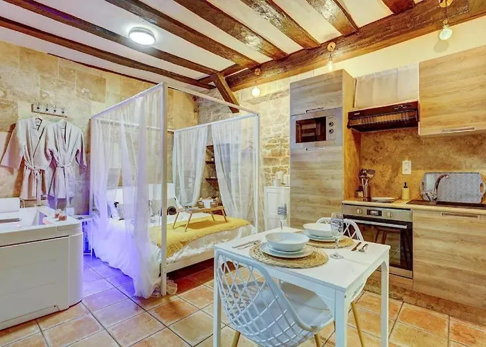 L'evasion I Bed&spa I Jacuzzi I Cozy I Hypercentre I Rent Immo 第戎