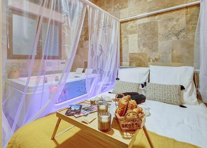 L'evasion I Bed&spa I Jacuzzi I Cozy I Hypercentre I Rent Immo *